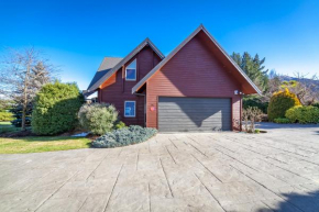 Alpine Hideaway - Hanmer Springs Holiday Home